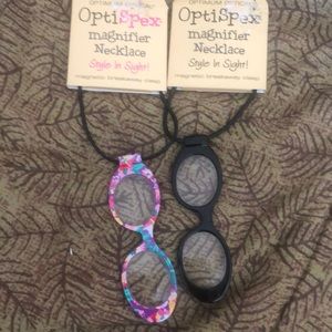 COPY - Magnifying glasses necklace